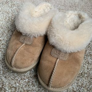 Preowned Ugg slippers